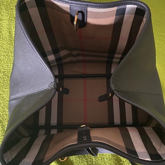 Authentic Burberry Tote Bag - Picture 3 of 4